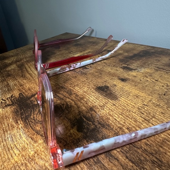 Blenders Sunglasses - Picture 13 of 16